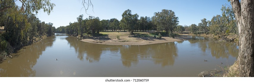 Macquarie River At Dubbo New South Wales, Australia.