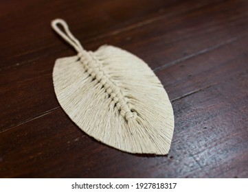 Macrame Feather Leaf From Strips (handmaded Macrame Leaf)