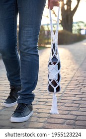 Macrame Wine Bottle Holder. Bottle Tote For Father's Day Gift. Wine Bottle Hanger.