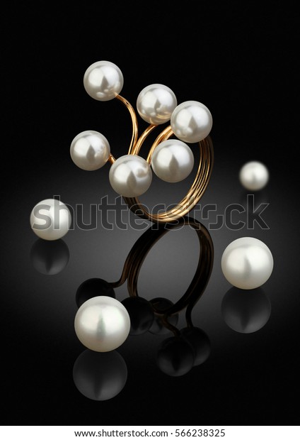 macro photography jewelry