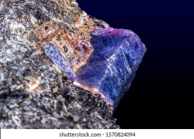 Macro mineral raw uncut blue sapphire crystal