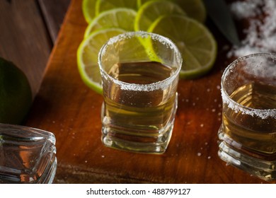 Macro Photo Shots Gold Mexican Tequila Stock Photo 529405834 | Shutterstock