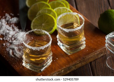 Macro Photo Shots Gold Mexican Tequila Stock Photo 529405789 | Shutterstock