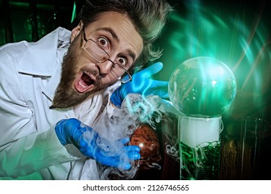 A mad scientist obsessively conducts scientific experiments in his laboratory wishing to bring his crazy idea to life. Science fiction. 