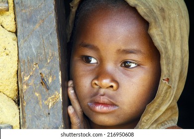 19,543 Poor african girl Images, Stock Photos & Vectors | Shutterstock