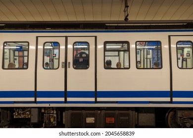 Madrid, Spain. 09-11-2021: Vagon del metro de Madrid