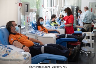 
Madrid, Spain. 22-08-2022. Volunteers Donate Blood At A Transfusion Center In Madrid