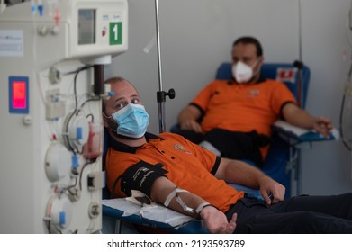 
Madrid, Spain. 22-08-2022. Volunteers Donate Blood At A Transfusion Center In Madrid