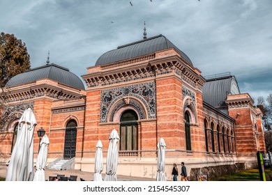 Madrid, Spain - FEB 17, 2022: The Velazquez Palace Is An Exhibition Hall Located In Buen Retiro Park, Madrid, Spain. Built In1883 By Ricardo Velazquez Bosco.