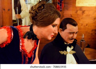 MADRID, SPAIN - JULY 16, 2017: Figure Of The Personages Of The Famous Film Of Hollywood Gone With The Wind Playing Cards In A Bar