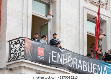 MADRID, SPAIN - JUNE 20, 2022. Real Madrid. Celebration. Celebration Of The Madrid Basketball Team In The League Cup. Players Like Rudy Fernández Or Sergio Llull Leaning Out On The Balcony.