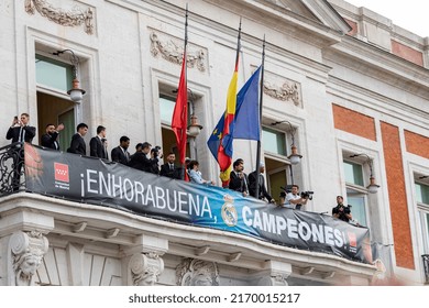 MADRID, SPAIN - JUNE 20, 2022. Real Madrid. Celebration. Celebration Of The Madrid Basketball Team In The League Cup. Players Like Rudy Fernández Or Sergio Llull Leaning Out On The Balcony.