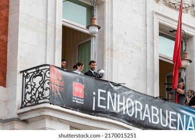 MADRID, SPAIN - JUNE 20, 2022. Real Madrid. Celebration. Celebration Of The Madrid Basketball Team In The League Cup. Players Like Rudy Fernández Or Sergio Llull Leaning Out On The Balcony.