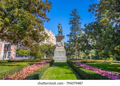 Madrid, Spain - October 1, 2017: Statue Of Bartolome Esteban Murillo, Next To The Museo Del Prado (The Prado Museum) And Real Jardín Botánico.