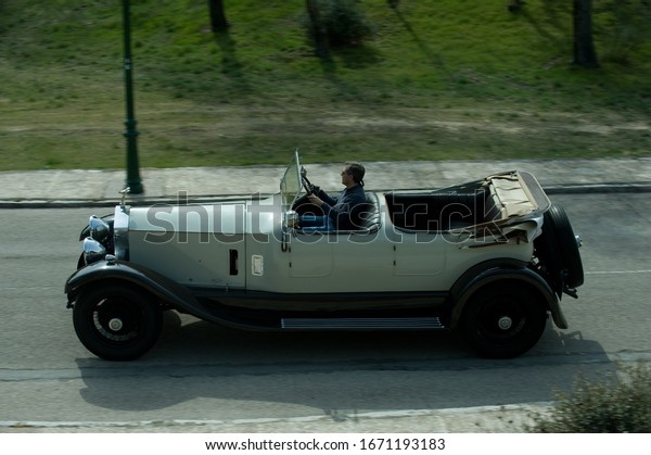 Madrid,Spain. 02/12/2015.\
The Phantom was\
Rolls-Royce\'s replacement for the original Silver Ghost. Introduced\
as a New Phantom in\
1925.