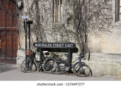 Magdalen Street East, Oxford, England