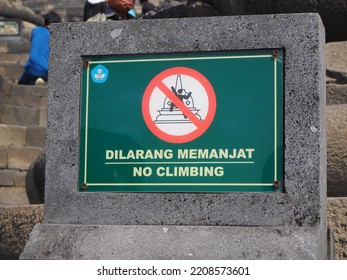 MAGELANG - INDONESIA, 01-SEP-2022: Commemorative Sign At A Historical Site, Borobudur Temple, Magelang, Central Java