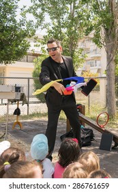 Magic Show With Tristan At A Kids Party.