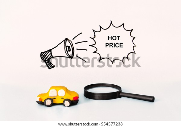magnifying glass with\
a car. Searching new\
car