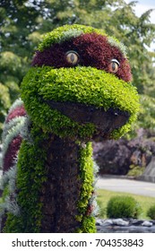 MAGOG QUEBEC CANADA 08-27-17: 3D Mosaiculture Of Memphre The Monster Of Memphremagog Lake. In Canadian Folklore, Memphre Is A Long-necked Lake Monster That Allegedly Lives In Lake Memphremagog