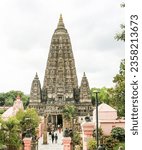  Mahabodhi Temple Complex in Bodh Gaya are the places where Lord Buddha spent a week each for meditating after enlightenment. 