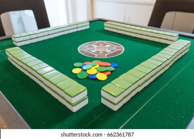 Mahjong And Automatic Mahjong Table