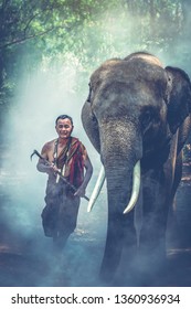 The mahout can instruct the elephant to do what he wants. Like executives who manage large projects successfully.