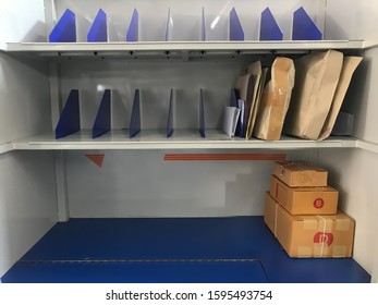 
Mail Room Sorting Table For Postman 