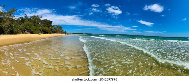 Main Beach Breakwater, Noosa, Australia