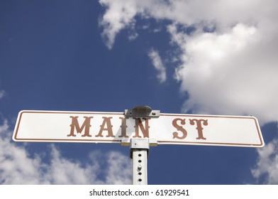 Main St American Road Sign