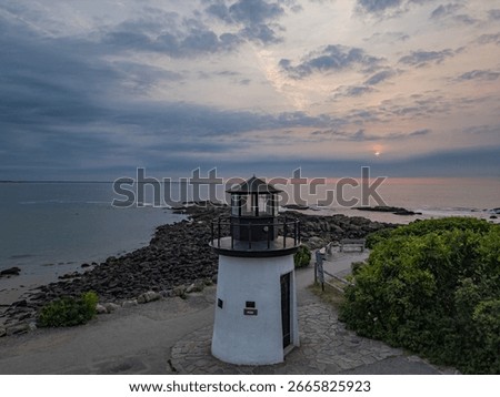 Maine Ogunquit Lobster Point Lighthouse landmark