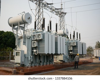 Maintenance Power Transformer in  High Voltage Electrical Outdoor Substation