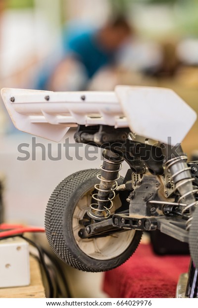 Maintenance of radio-controlled model of the\
car in a break between\
competitions