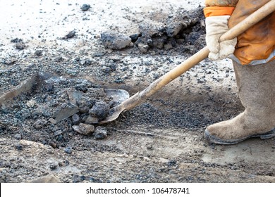 Maintenance Of Road And Highway Pavements; Pothole Repairing Works; Horizontal Orientation