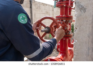 Maintenance Technician Test System Springer Prevent Fire Alarm In A Factory Monthly Off Valve Red Pipe Install Equipment Service Dangerous Protection Water Sprinkler