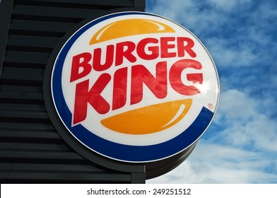 Featured image of post Burger King Logo Ideas : Burger king released a total branding redesign, including a new logo.