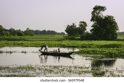 Majuli India September 21 Unidentified Father Stock Photo 134002166 ...