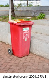 Makassar, 3 July 2021. Red Public Trash Can At Park Of Central Point Of Indonesia