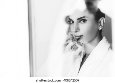 Make up for beautiful bride b&w