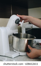 make mousee for cake on electric mixer into bowl