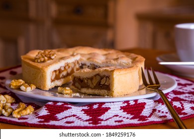 Make A Walnut Pie Cake