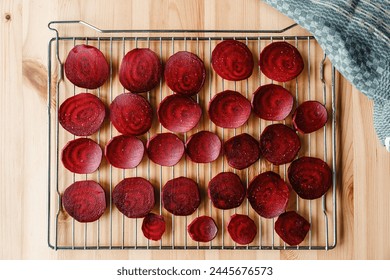 Make your own beetroot chips at home on the baking tray