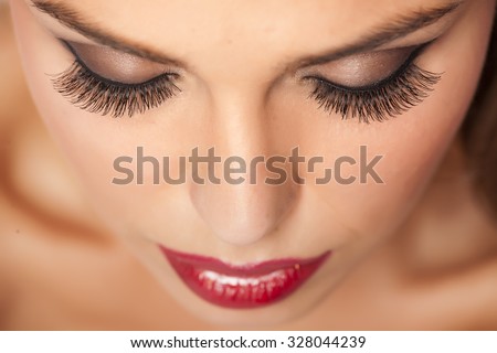Makeup and artificial eyelashes