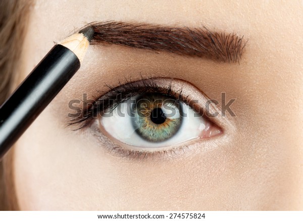 Makeup eyebrow\
pencil