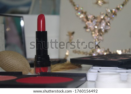 makeup and jewls red lipstick