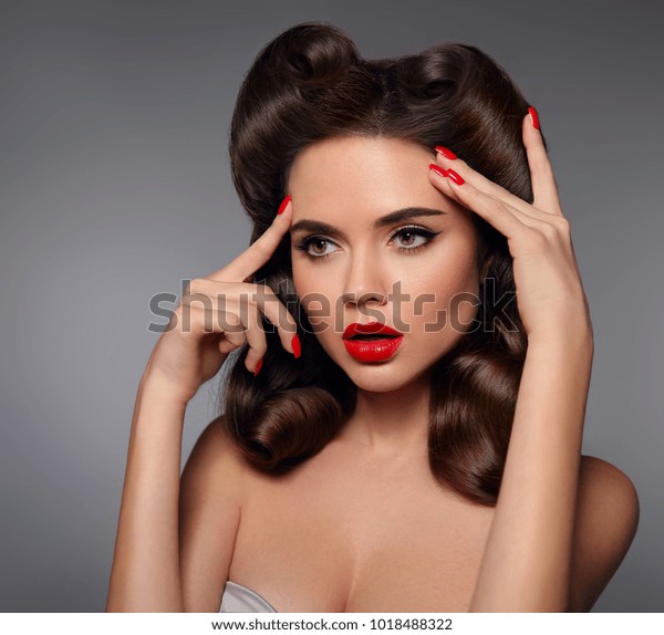 Makeup Manicure Nails Pin Girl Red Stock Photo Edit Now 1018488322
