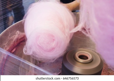 making of the cotton candy