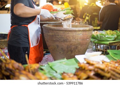 Making Of Green Papaya Salad, Som Tam