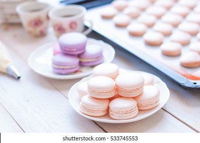 Making Macarons