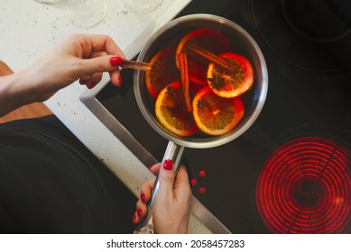 Making Mulled Wine At Home On The Hob. 